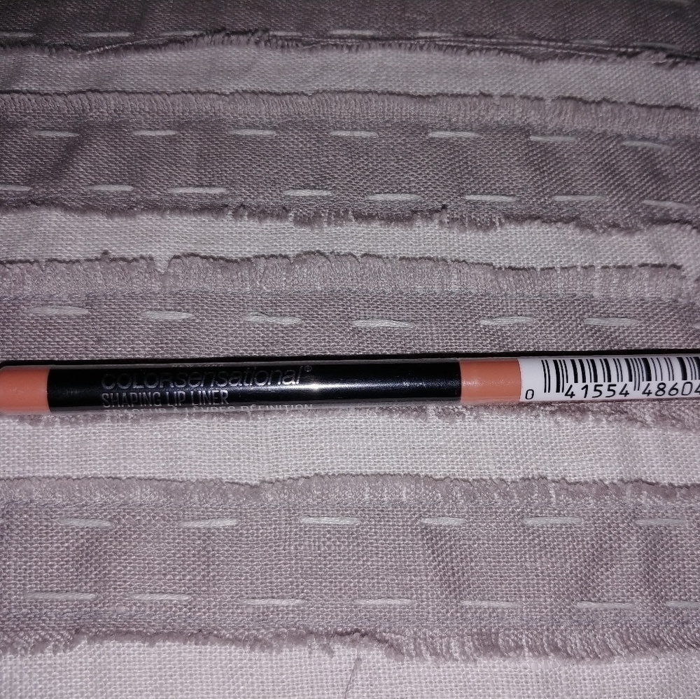 Maybelline colorsensational shaping lip liner - Picture 3 of 3